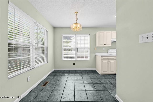 118 Kensington Way, Aberdeen, NC 28315