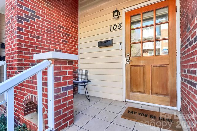 105 S Summit Avenue, Charlotte, NC 28208