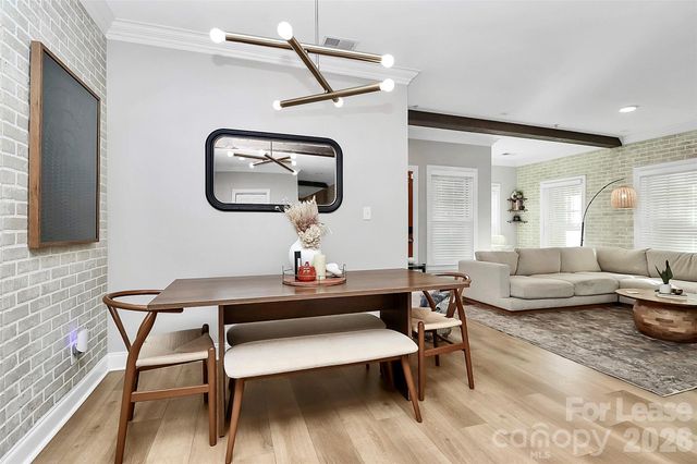 105 S Summit Avenue, Charlotte, NC 28208