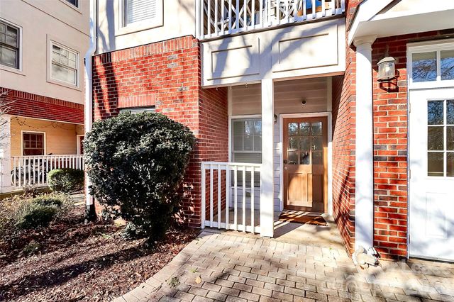 105 S Summit Avenue, Charlotte, NC 28208