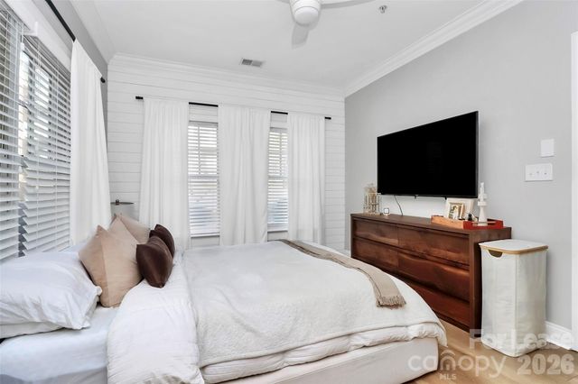 105 S Summit Avenue, Charlotte, NC 28208