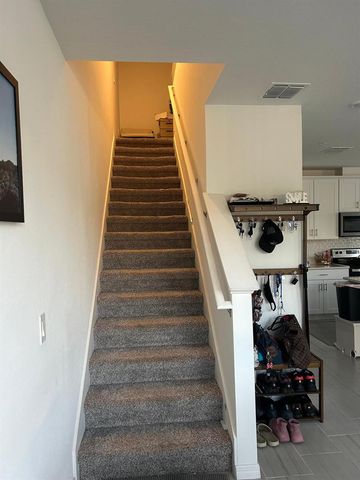 2037 CRAPE JASMINE LANE, Orlando, FL 32824