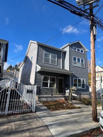 89 W End Ave, Newark City, NJ 07106
