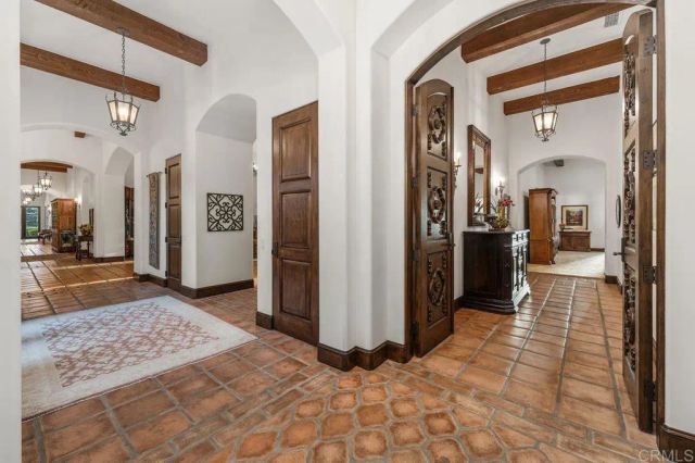 6870 La Valle Plateada, Rancho Santa Fe, CA 92067