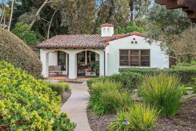 6870 La Valle Plateada, Rancho Santa Fe, CA 92067
