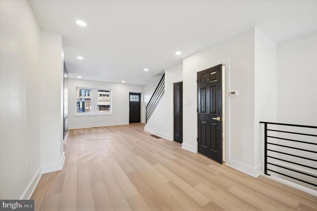 5228 FLORENCE AVE, Philadelphia, PA 19143