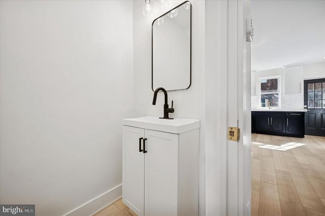 5228 FLORENCE AVE, Philadelphia, PA 19143