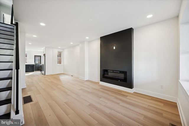 5228 FLORENCE AVE, Philadelphia, PA 19143