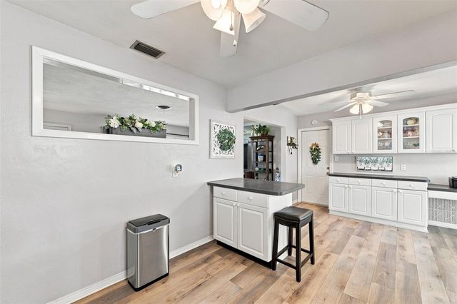 8919 109TH LANE, Seminole, FL 33772