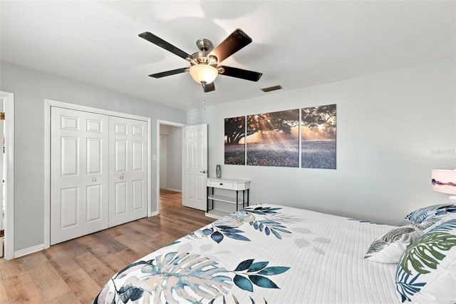 8919 109TH LANE, Seminole, FL 33772