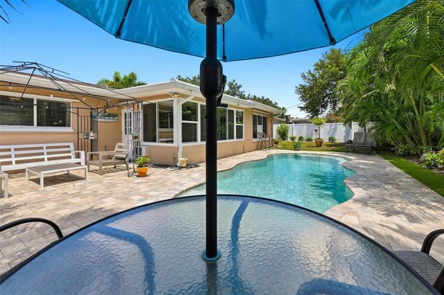 8919 109TH LANE, Seminole, FL 33772