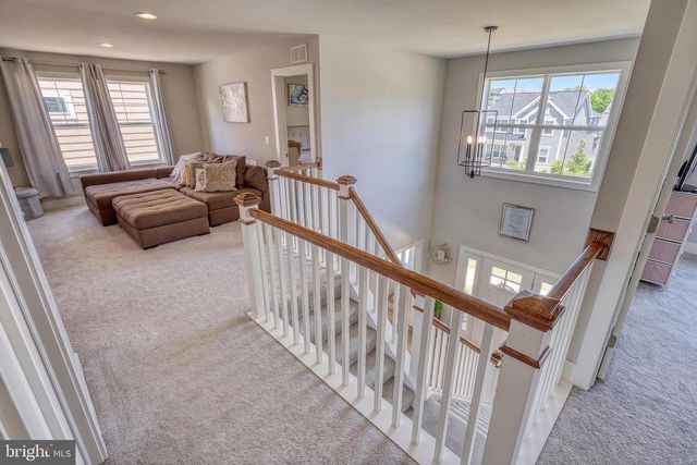 2418 HAWTHORNE DR, Harrisburg, PA 17110