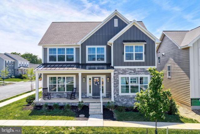 2418 HAWTHORNE DR, Harrisburg, PA 17110