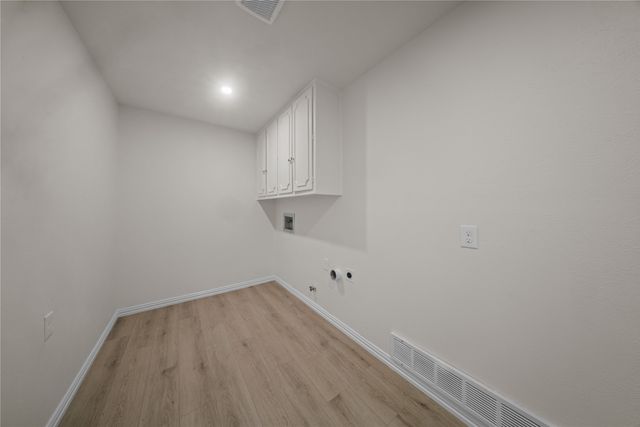 3721 Wosley Drive, Fort Worth, TX 76133