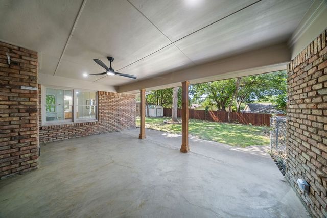 3721 Wosley Drive, Fort Worth, TX 76133