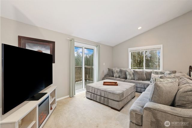 2925 Nature Lane SE, Tenino, WA 98589