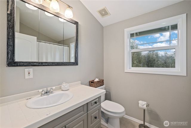 2925 Nature Lane SE, Tenino, WA 98589