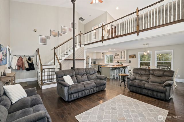 2925 Nature Lane SE, Tenino, WA 98589