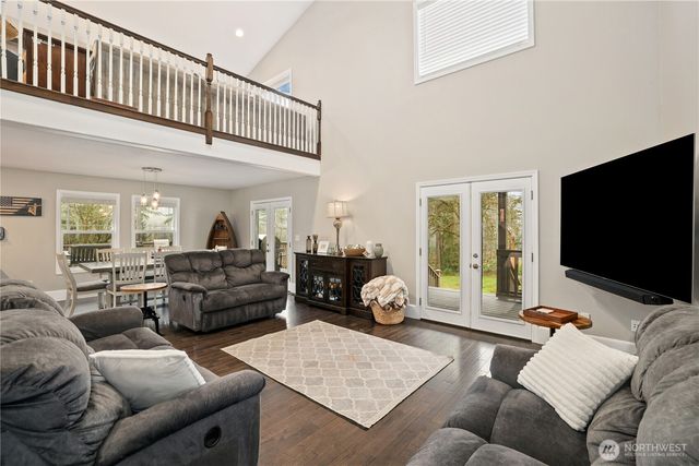 2925 Nature Lane SE, Tenino, WA 98589