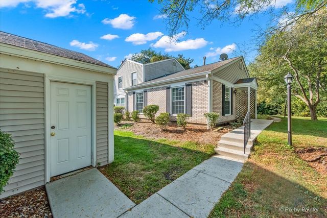 20 Red Oak Trail, Cary, IL 60013