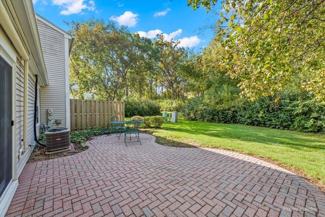 20 Red Oak Trail, Cary, IL 60013