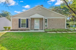20 Red Oak Trail, Cary, IL 60013