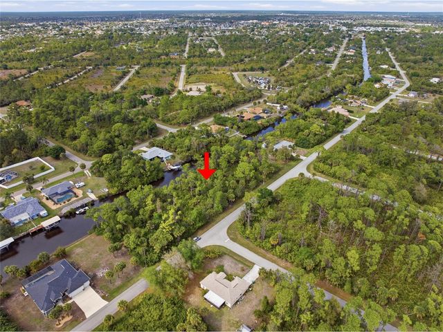 425 CHESHIRE STREET, Port Charlotte, FL 33953