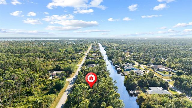 425 CHESHIRE STREET, Port Charlotte, FL 33953