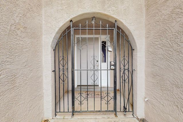 704 STALLION Road SE, Rio Rancho, NM 87124