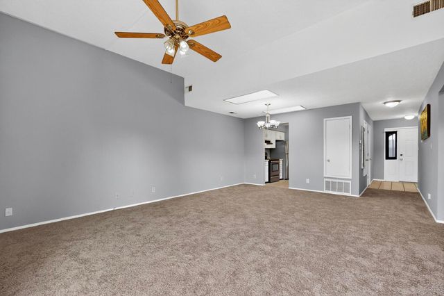 704 STALLION Road SE, Rio Rancho, NM 87124