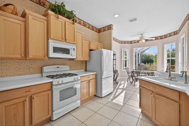 244 DOVE TRAIL, Bradenton, FL 34212