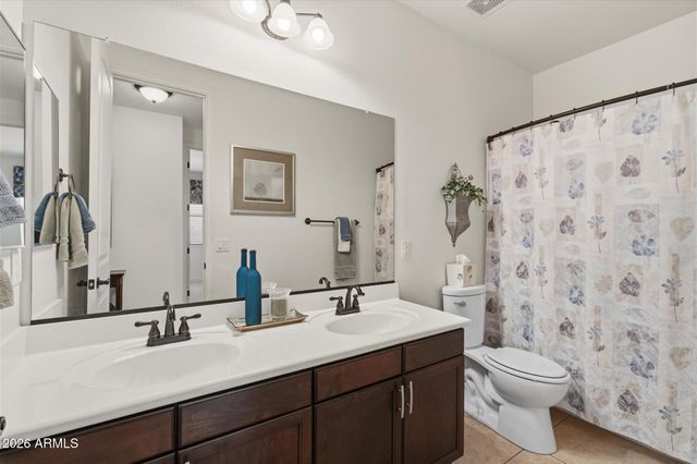 35634 N VIDLAK Drive, San Tan Valley, AZ 85143