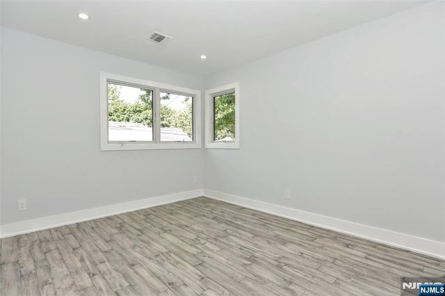 38-28 Brookside Avenue, Fair Lawn, NJ 07410