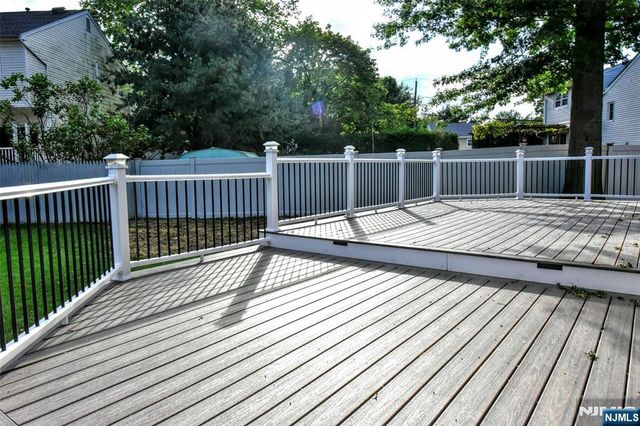 38-28 Brookside Avenue, Fair Lawn, NJ 07410