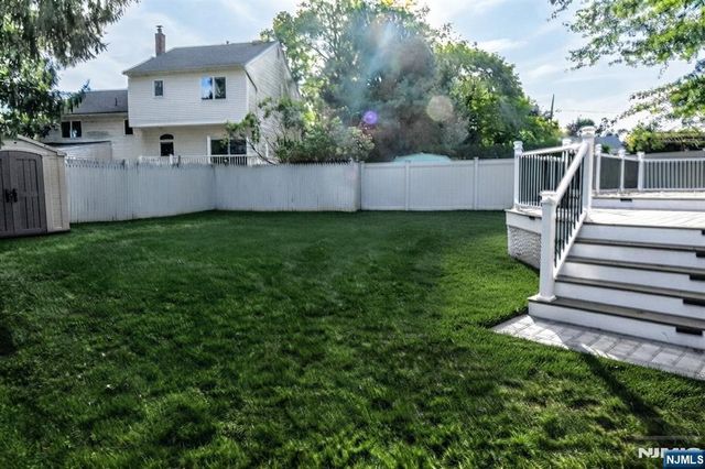 38-28 Brookside Avenue, Fair Lawn, NJ 07410