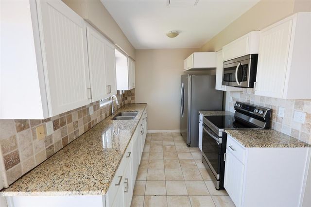 12909 83RD AVENUE, Seminole, FL 33776