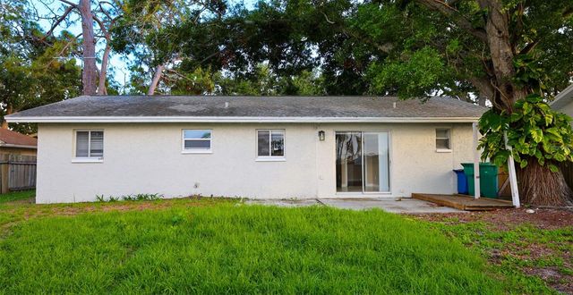12909 83RD AVENUE, Seminole, FL 33776