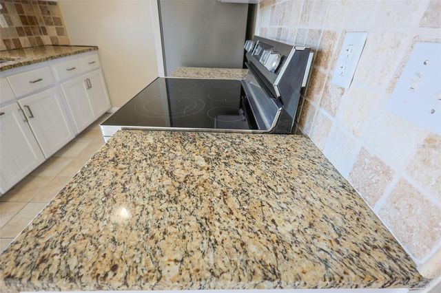 12909 83RD AVENUE, Seminole, FL 33776
