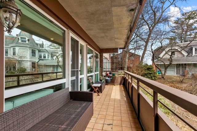 241 Perkins St D405, Boston, MA 02130