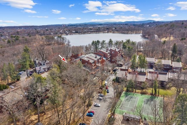 241 Perkins St D405, Boston, MA 02130