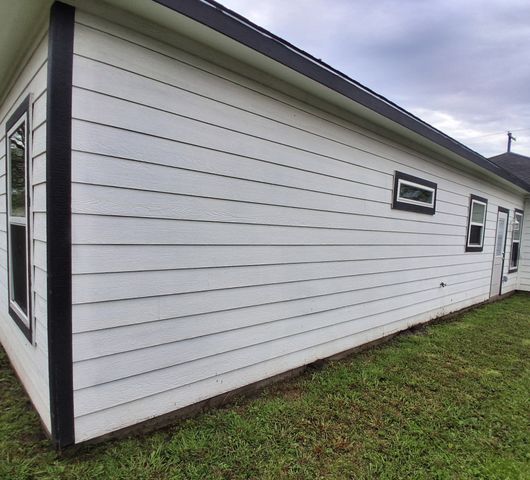 1904 Wesley Street, Greenville, TX 75401