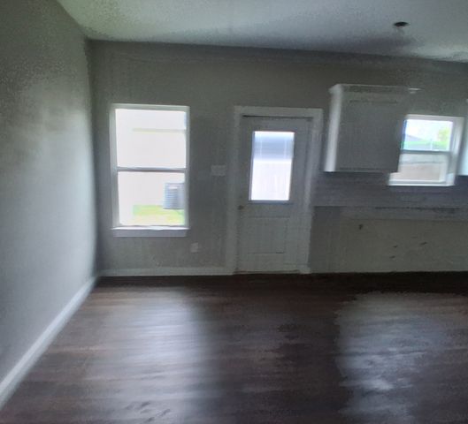 1904 Wesley Street, Greenville, TX 75401