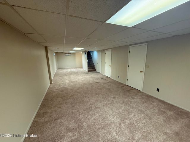 2444 Bradley Ave, Louisville, KY 40217