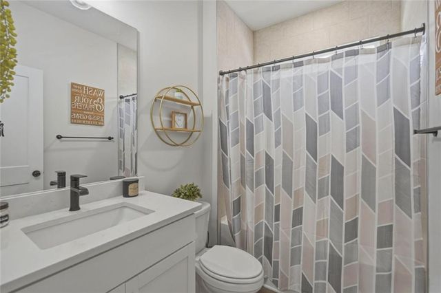 6984 Manchester Drive, Flowery Branch, GA 30542