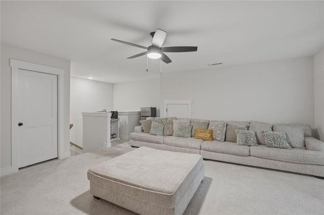 6984 Manchester Drive, Flowery Branch, GA 30542