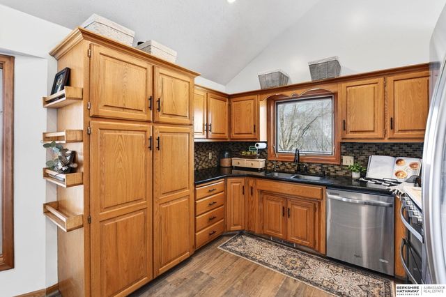 14506 Hackberry Lane, Plattsmouth, NE 68048