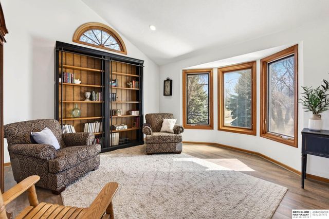 14506 Hackberry Lane, Plattsmouth, NE 68048