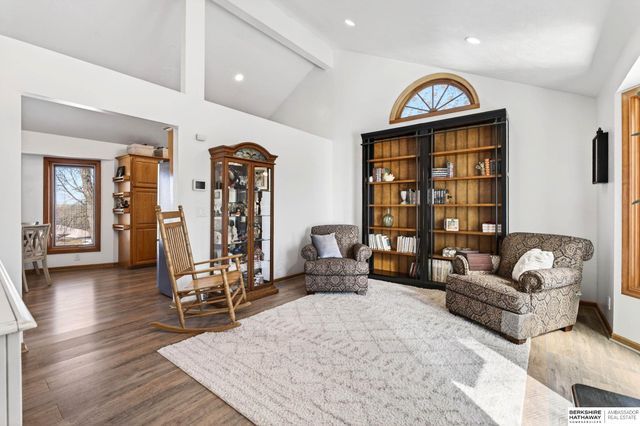 14506 Hackberry Lane, Plattsmouth, NE 68048