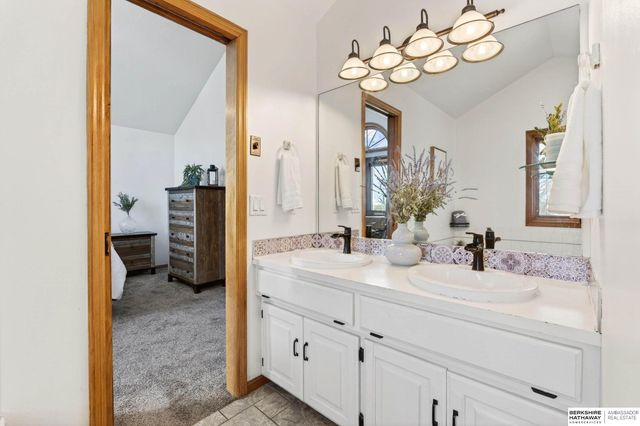 14506 Hackberry Lane, Plattsmouth, NE 68048