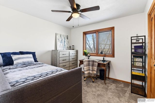 14506 Hackberry Lane, Plattsmouth, NE 68048